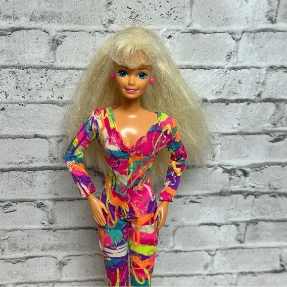 Barbie Hot Skatin' Doll 1994 Articulated Jointed Vintage Outfit Skates Earrings - Picture 2 of 16